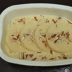 A picture of Bread rasmalai.