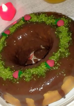 صورة لوصفة كيك الشوكولاتة بالفستق 🍫