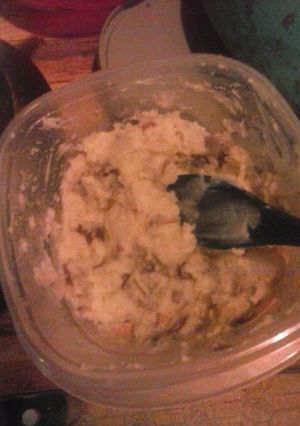 A picture of Easy smashed potatoes.
