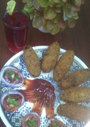 A picture of Chicken and potato cigars.