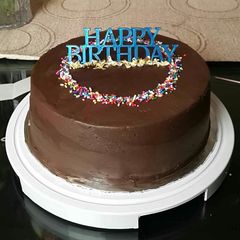 A picture of ULTIMATE CHOCOLATE FROSTING.