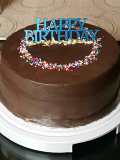 A picture of ULTIMATE CHOCOLATE FROSTING.