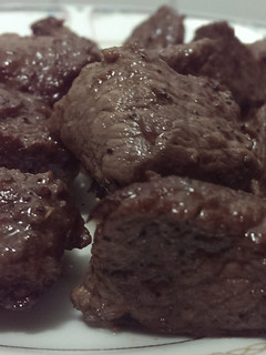 A picture of Fried beef.