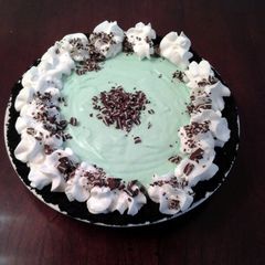 A picture of Grasshopper Pie.