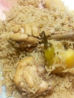 A picture of Rich Rice with Chicken.