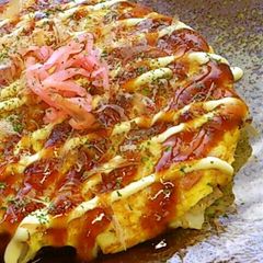 A picture of Okonomiyaki-style Chinese Cabbage Omelette.