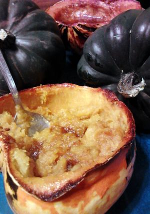 A picture of My Dads Sweet & Buttery Acorn Squash.