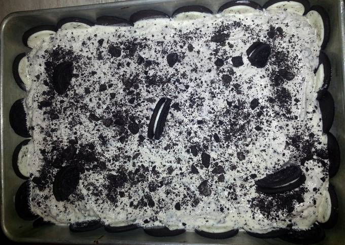 Oreo ice cream cake