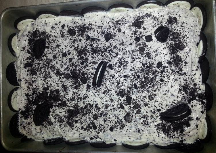 Recipe of Quick Oreo ice cream cake