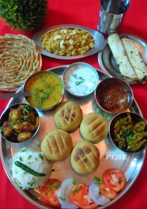 राजस्थानी थाली रेसिपी मुख्य फोटो