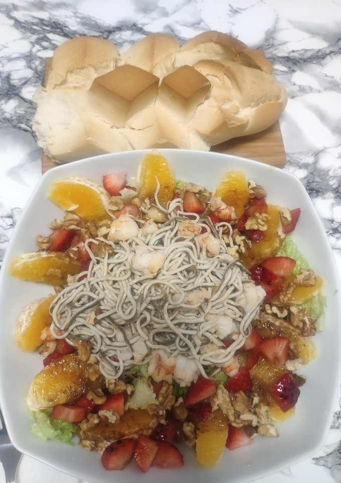Una foto de Ensalada templada de gulas
