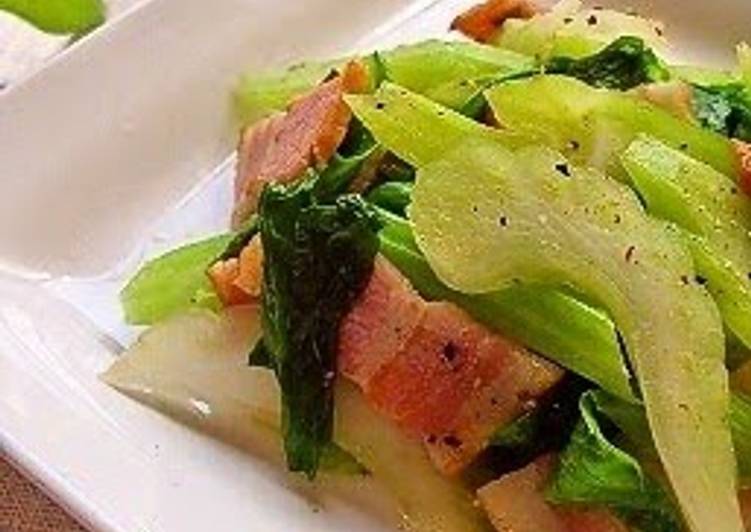 Recipe of Favorite Celery and Bacon Stir-fry with Black Pepper
