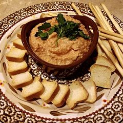 A picture of Fire Roasted Tomato and Feta Hummus.