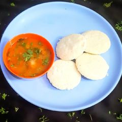 A picture of Idli sambar.
