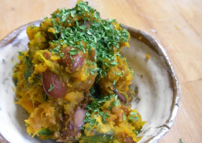 How to Make Speedy Vegan Salad with Kabocha Squash and Beans