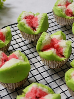 Foto resep BOLU KUKUS SEMANGKA MEKAR • Tanpa air soda