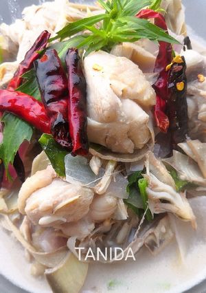 รูปของ ต้มข่าไก่ใส่หัวปลี