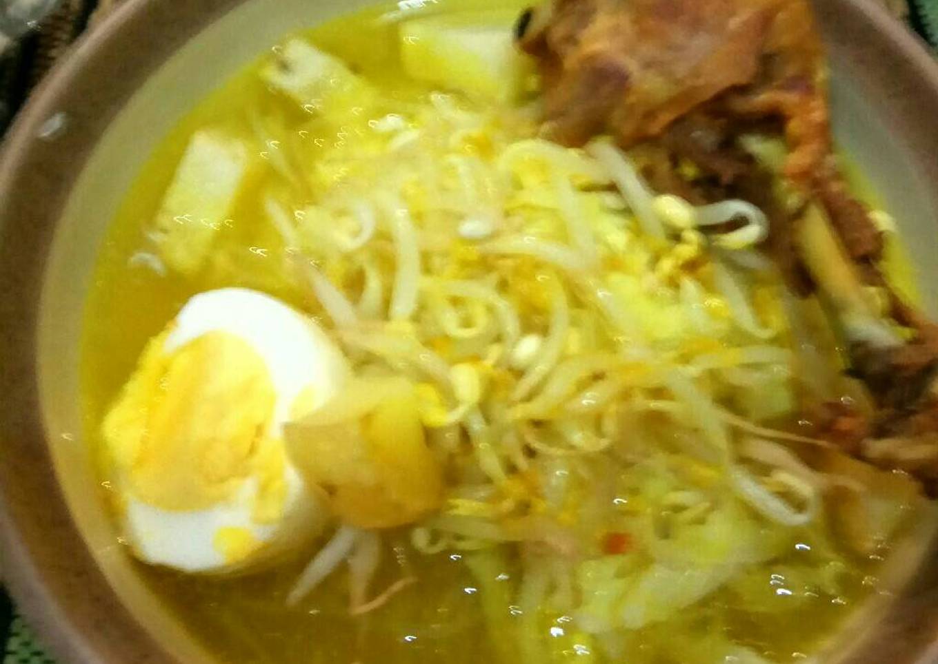 Soto ayam kuah bening