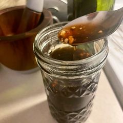 Honey Teriyaki Sauce (vegan/ vegetarian/ gluten free with substitute) 🌱 A picture of Honey Teriyaki Sauce (vegan/ vegetarian/ gluten free with substitute) 🌱.