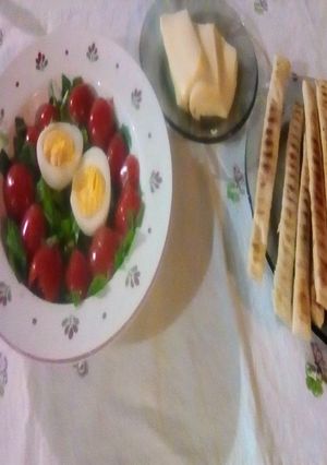 Una foto de Ensalada de radicheta y talitas a la plancha ♨️