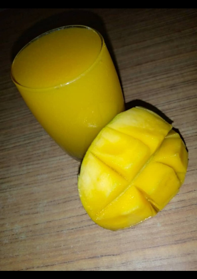 A picture of Mango juice.