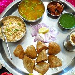 A picture of Rajasthani Dal Baafale Churma.