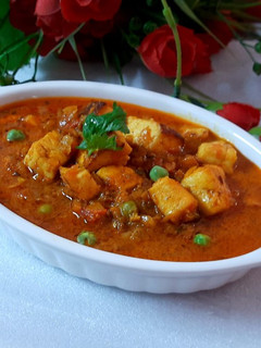 मटर पनीर (Matar paneer recipe in hindi) रेसिपी मुख्य फोटो