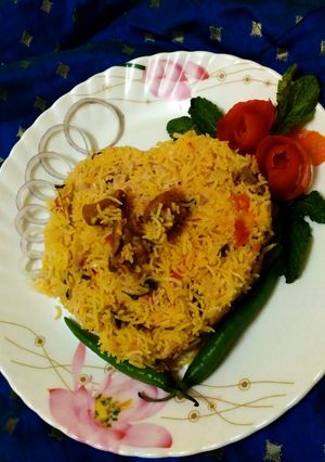 A picture of Hydrebadi dum biryani.