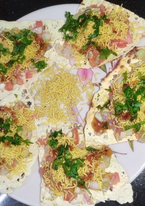 A picture of Masala Papad triangles.