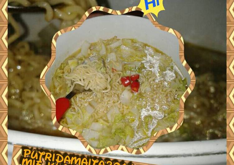 Mie kuah🍲sawi putih ala sederhana