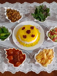 عکسی از دستور خورشت آلو