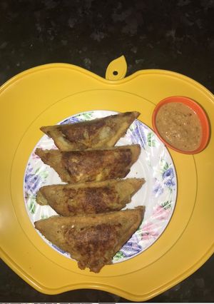 A picture of Bread Pakoda non fried pakora.