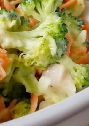 Una foto de Ensalada californiana