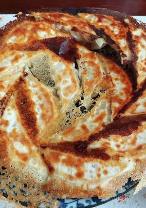 A picture of Super Easy! How to Pan-Fry Gyoza (Yaki Gyoza).