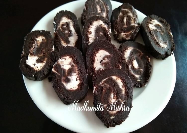 Easiest Way to Make Tasty Chocolate Cream Roll