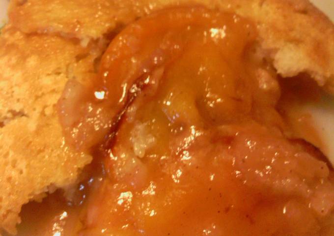 Sunshine's peach cobbler