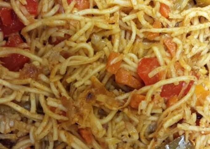 Bell pepper Noodles Recipe by kallu.akella - Cookpad