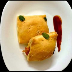A picture of Stuffed Buns.
