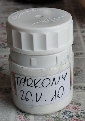2008. Szárított tárkony ! recept fotója