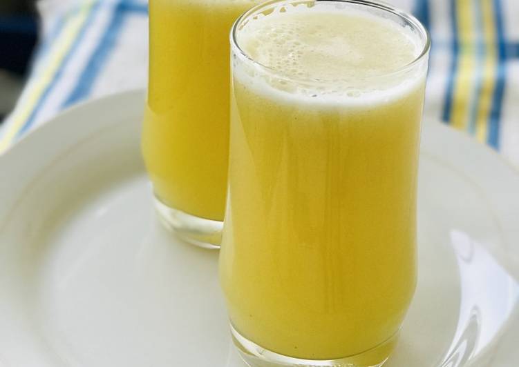 Simple Way to Make Homemade Pineapple juice!