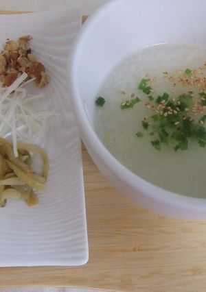 A picture of Genuine Chinese Congee (Ready in About 10 Minutes).