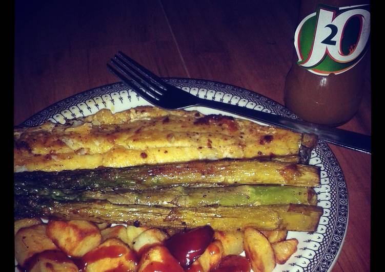 pan fried haddock with asparagus and potato