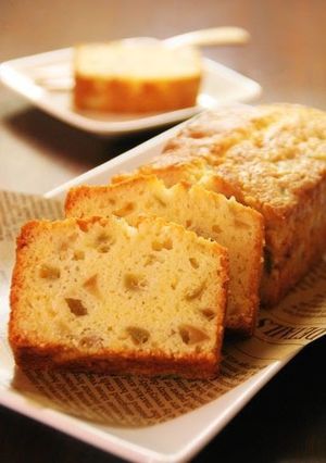 A picture of Moist Umeshu Pound Cake.