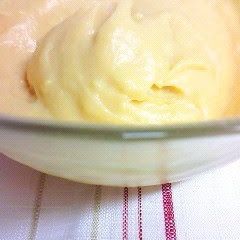 A picture of Easy Soy Milk Custard Cream in the Microwave.