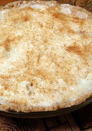 A picture of Sour Cream, Carmel, Cream Cheese Apple Pie.