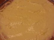 A picture of banana and graham crackers
