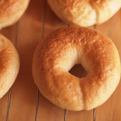 A picture of Honey & Rice Flour Bagels.