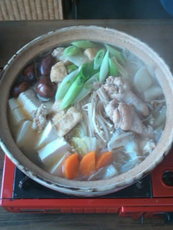 Simple Way Make Recipe Ginger Chicken Hot Pot that is Can Pamper Your Tongue, Really Delicious}