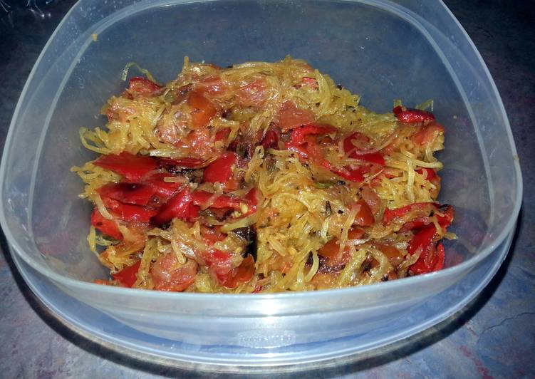 Roasted red pepper and tomato with spaghetti squash and fresh herbs