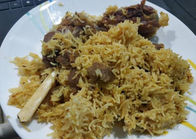 Mom’s quick one pot meal – ‘Faux Biryani’!